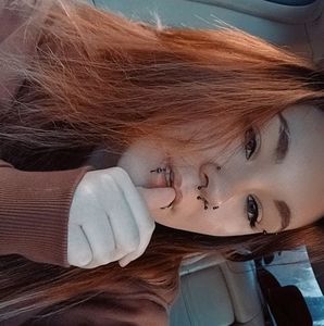 Meet your Posher, Lexie